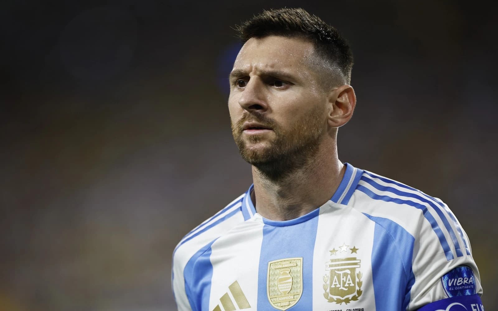 Cover Image for Football star Lionel Messi holds IPO for his real estate assets