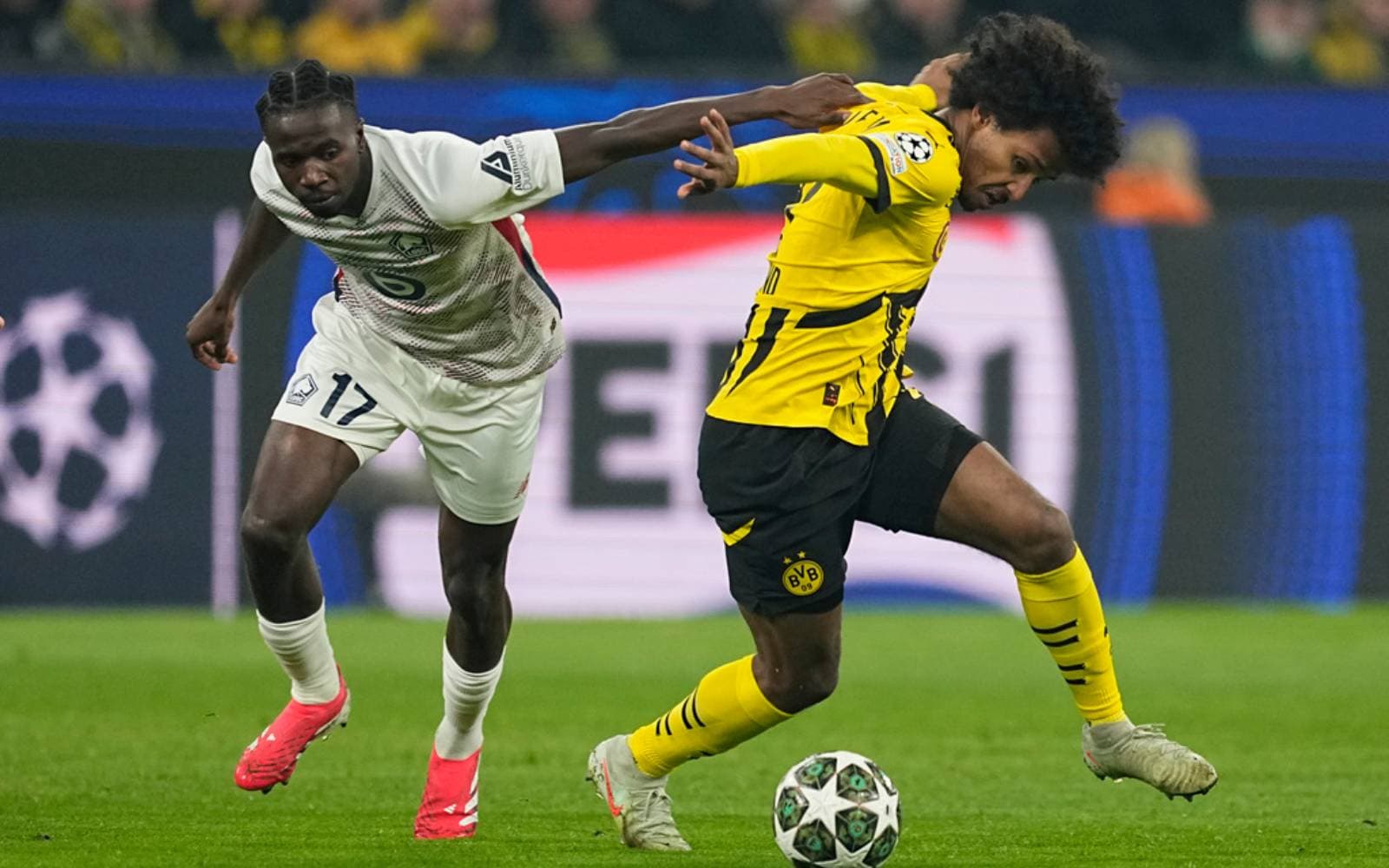 Cover Image for Lille snatch 1-1 draw at Dortmund in Champions League first leg