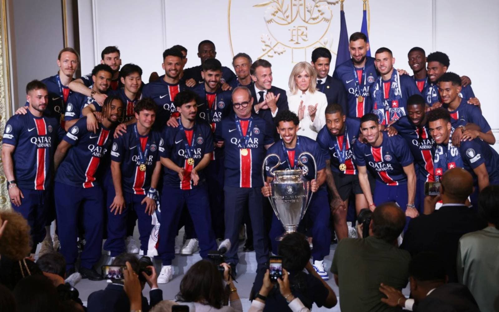 Cover Image for Macron condemns ‘unacceptable’ violence during football celebrations