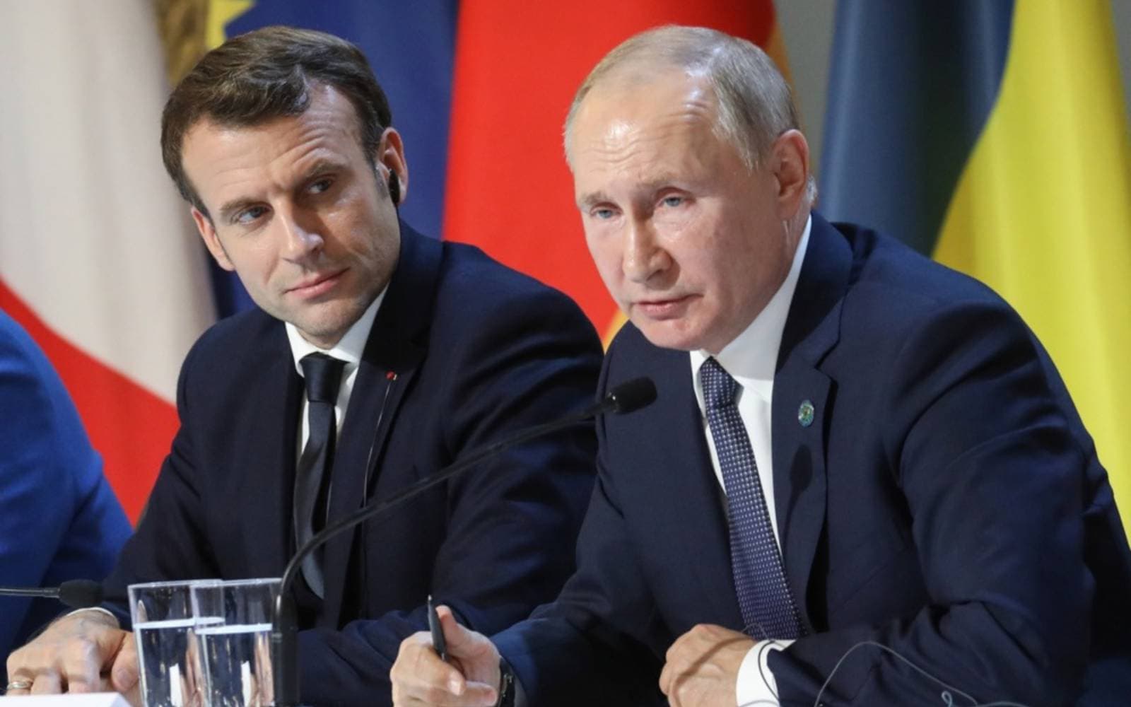 Cover Image for Macron, Putin discuss Iran, Ukraine in first talks since 2022