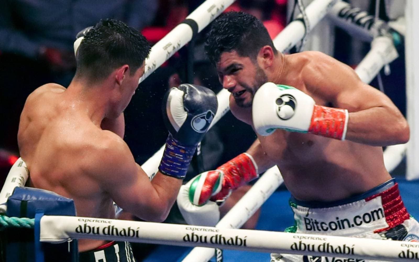 Cover Image for World cruiserweight champion Ramirez undergoes surgery
