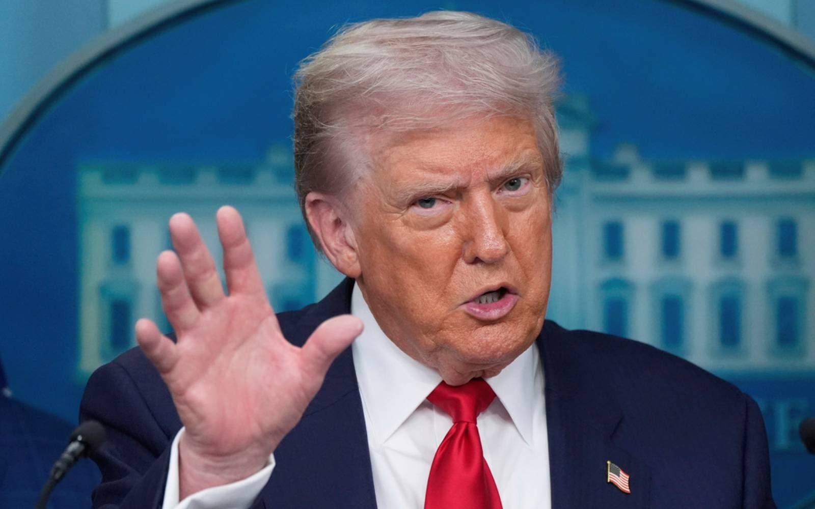 Cover Image for Trump tells Europe to put economic pressure on China over Ukraine