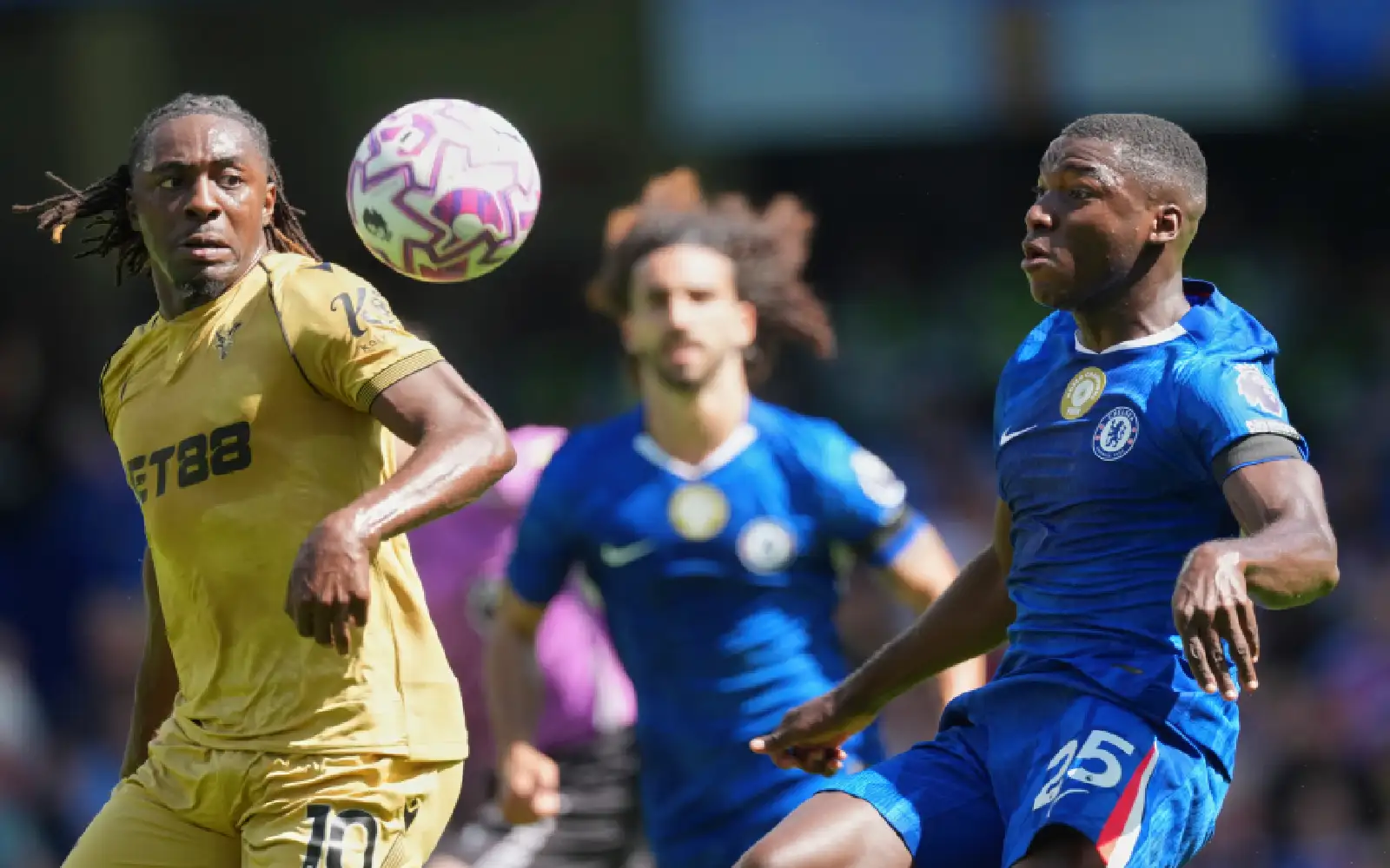Cover Image for Chelsea draw blank in Palace stalemate