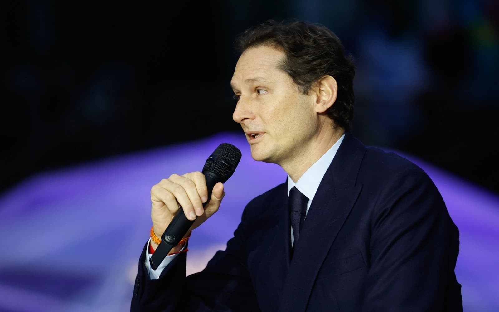 Cover Image for Stellantis boss Elkann agrees to community service in tax settlement