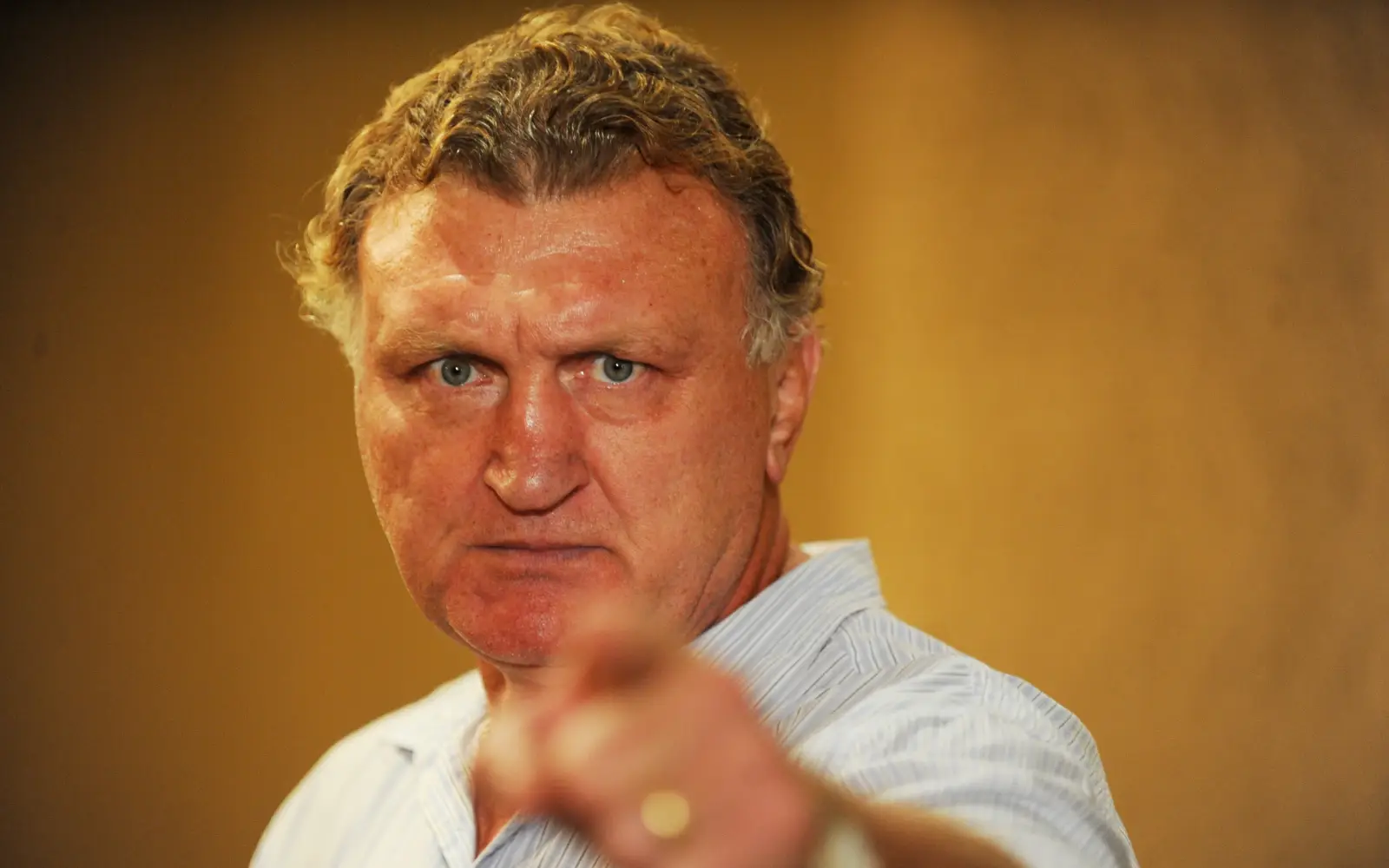 Cover Image for Former British heavyweight boxer Joe Bugner dies aged 75