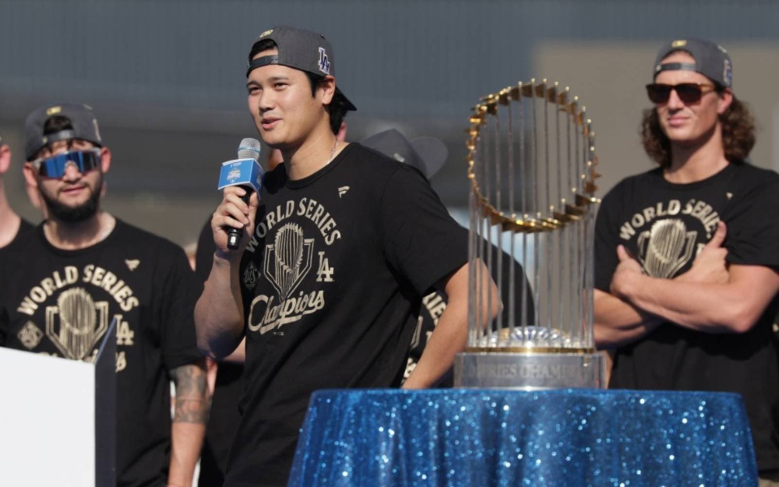 Cover Image for Ohtani the pride of Japan after winning fourth MVP award