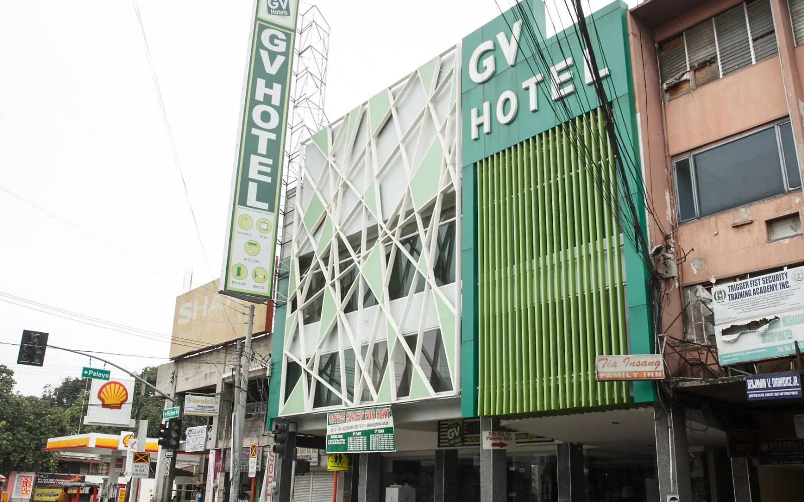 Cover Image for Bondi gunmen stayed in Philippine hotel for a month, says report