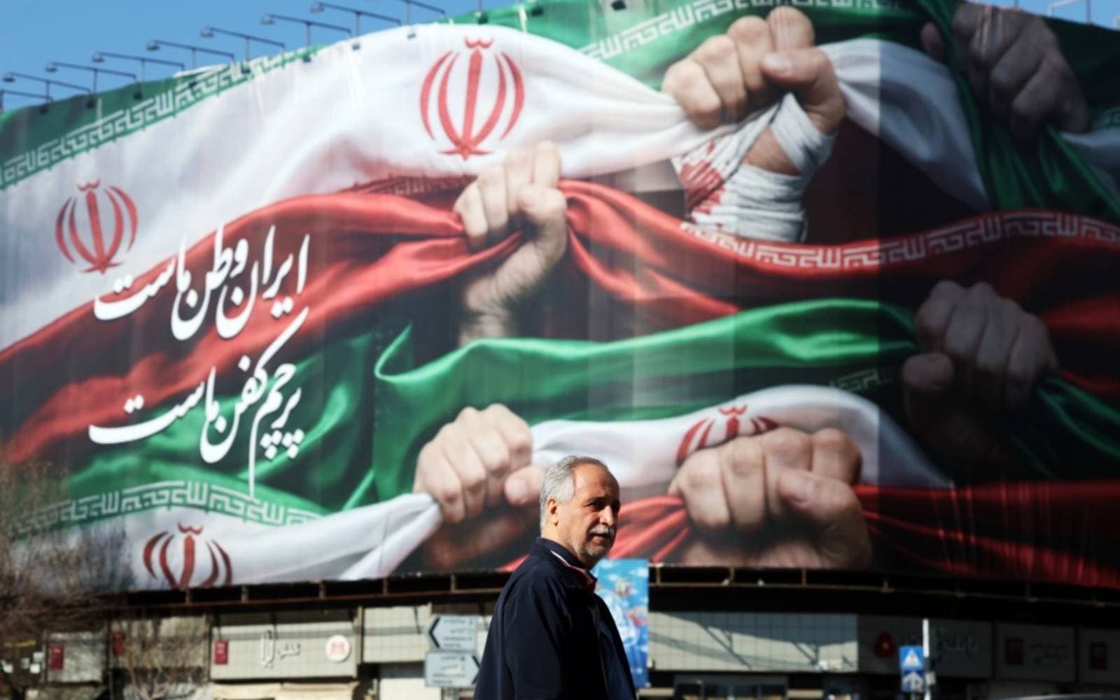 Cover Image for Iran warns ‘finger on trigger’ as Trump says Tehran wants talks