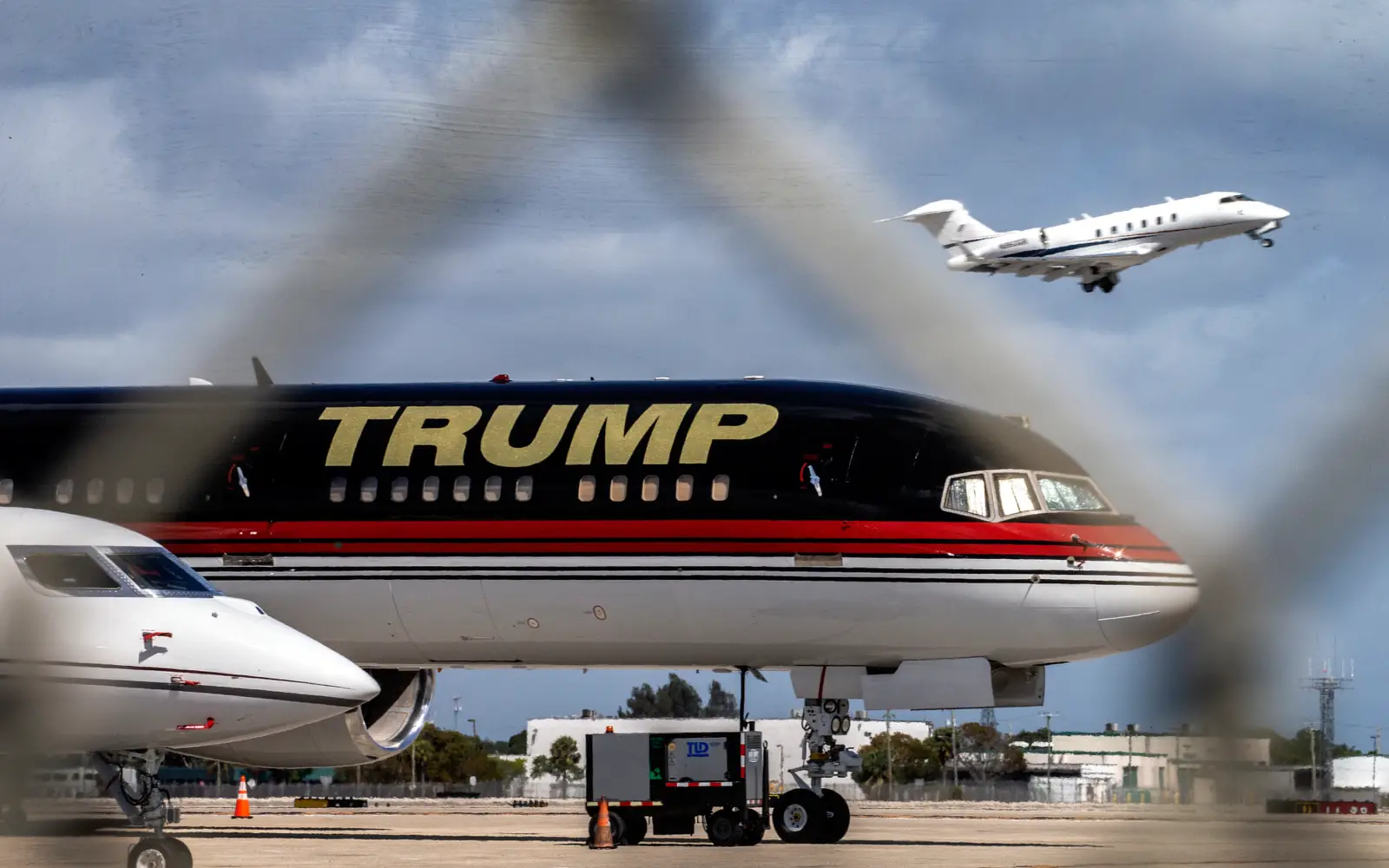 Cover Image for Florida airport to be renamed after US President Donald Trump