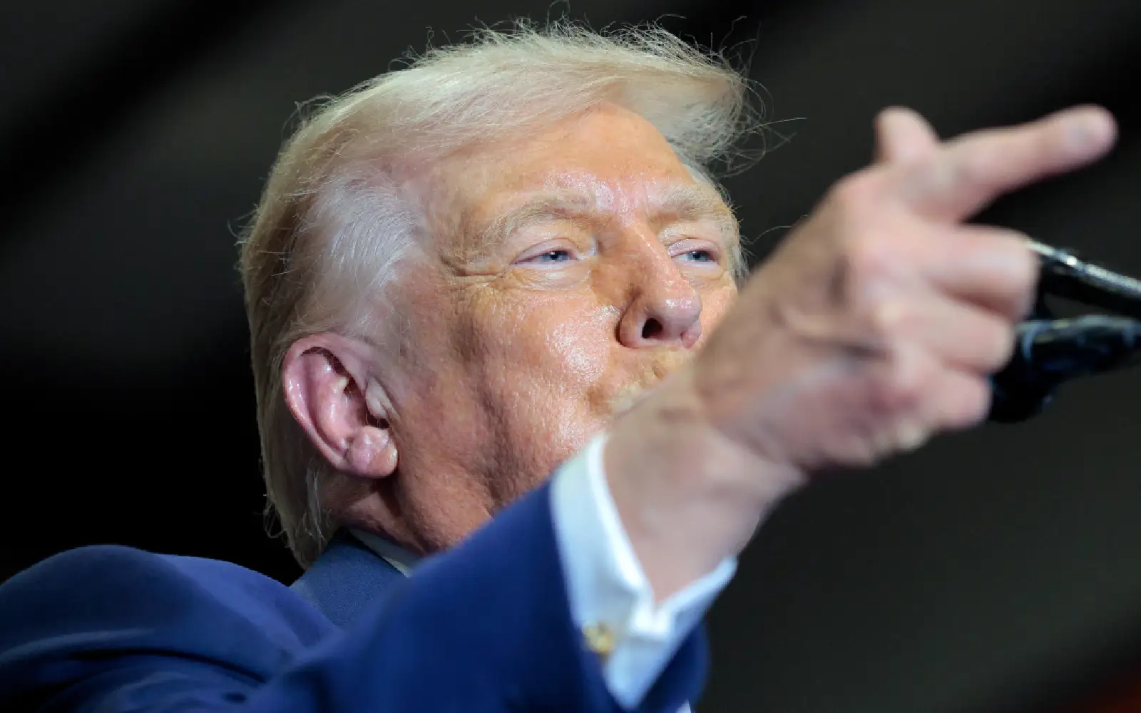 Cover Image for X files? Trump says he’s ordering release of data on UFOs and aliens