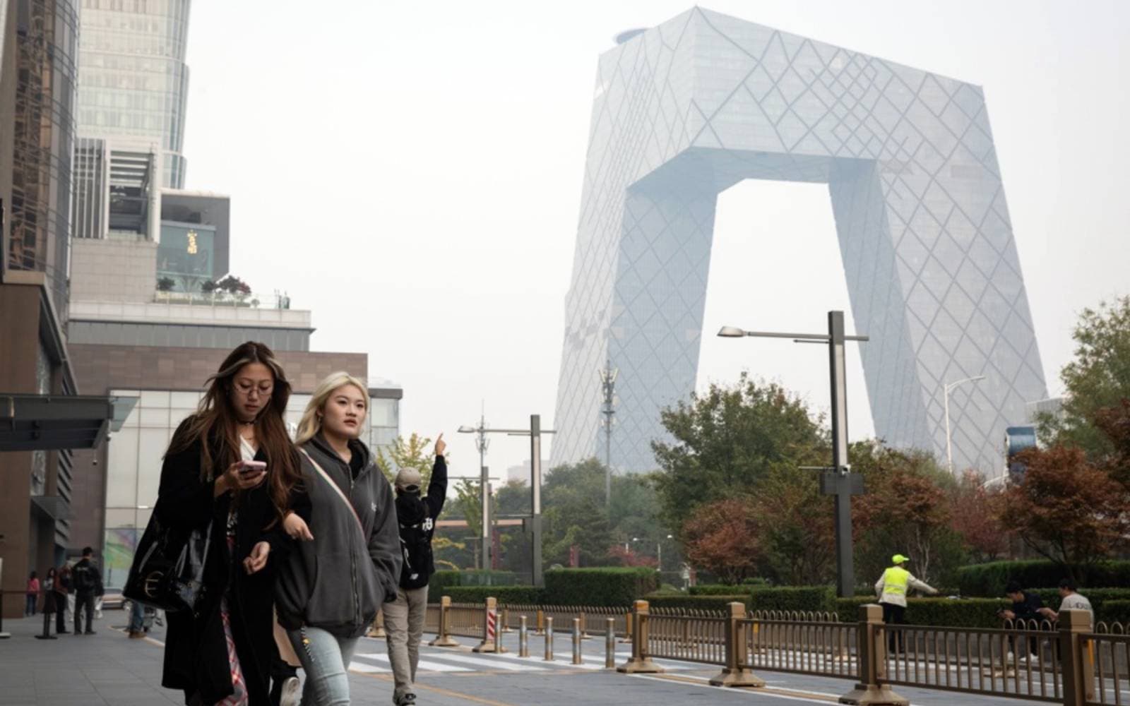 Cover Image for China has slashed air pollution, but the ‘war’ isn’t over