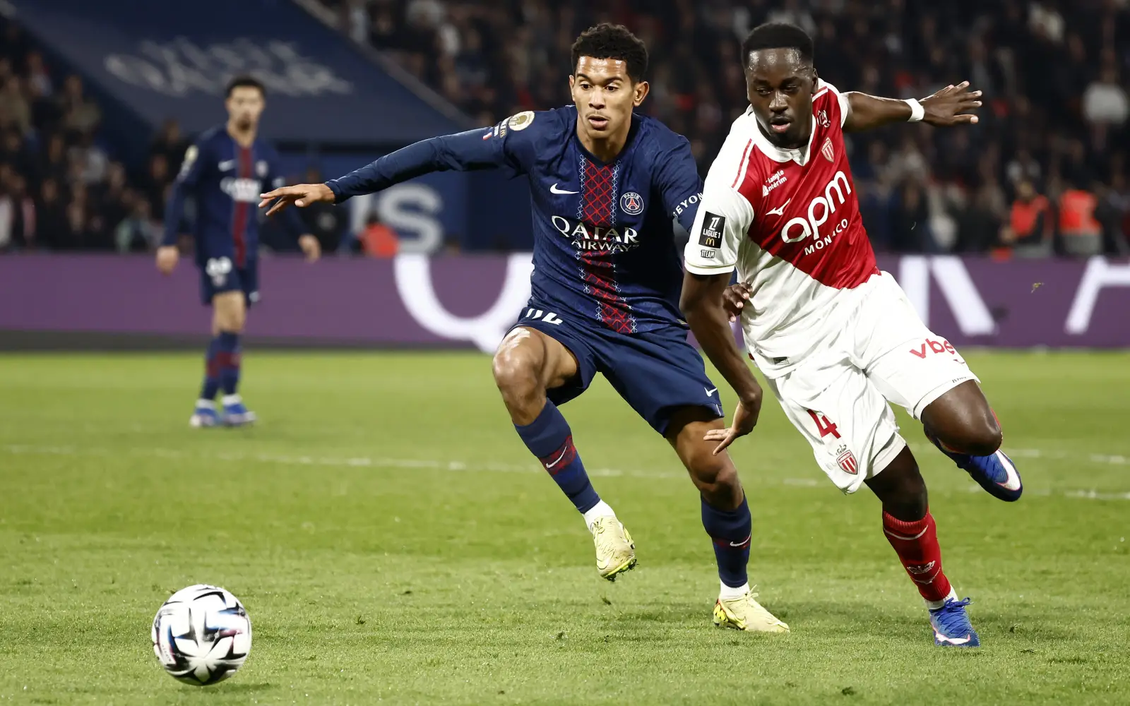 Cover Image for PSG beaten by Monaco before Chelsea Champions League showdown