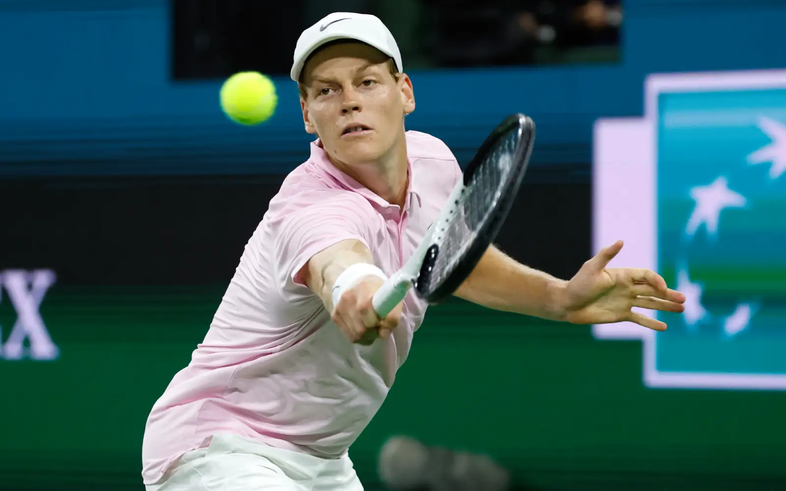 Cover Image for Ruthless Sinner subdues Fonseca to reach Indian Wells quarter-finals