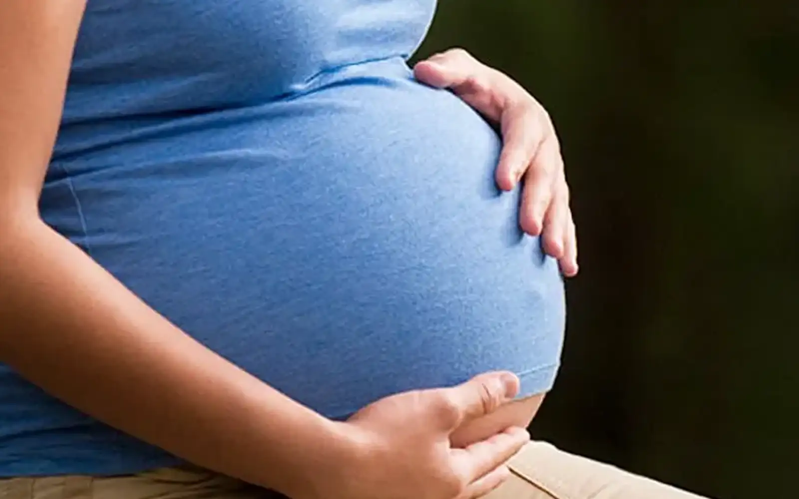 Cover Image for 41,000 remaja hamil bawah umur bukti ‘sistem gagal’, kata aktivis