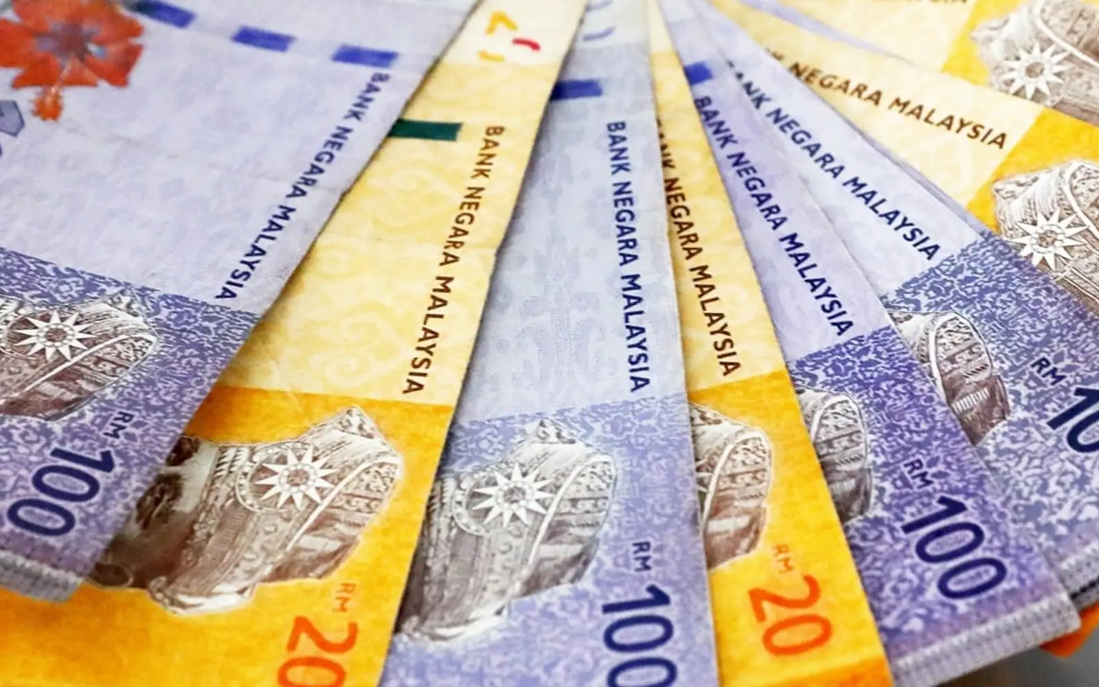 Cover Image for Ringgit nears 1-year high on rate outlook, growth optimism