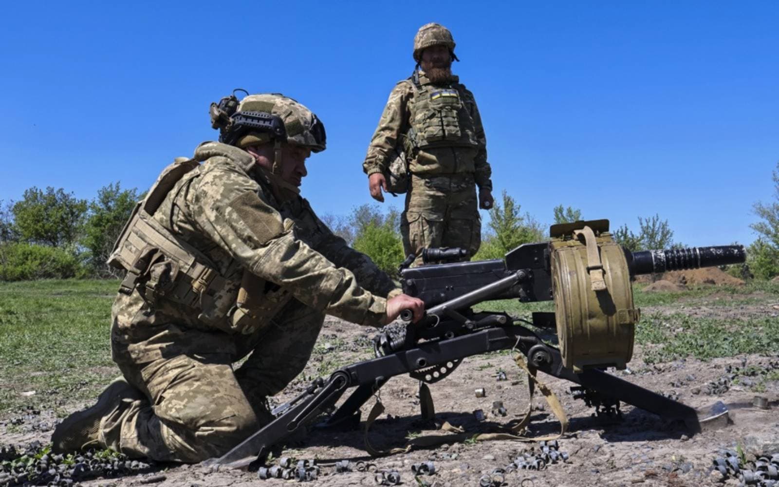 Cover Image for Russia claims fresh advances in southern Ukraine