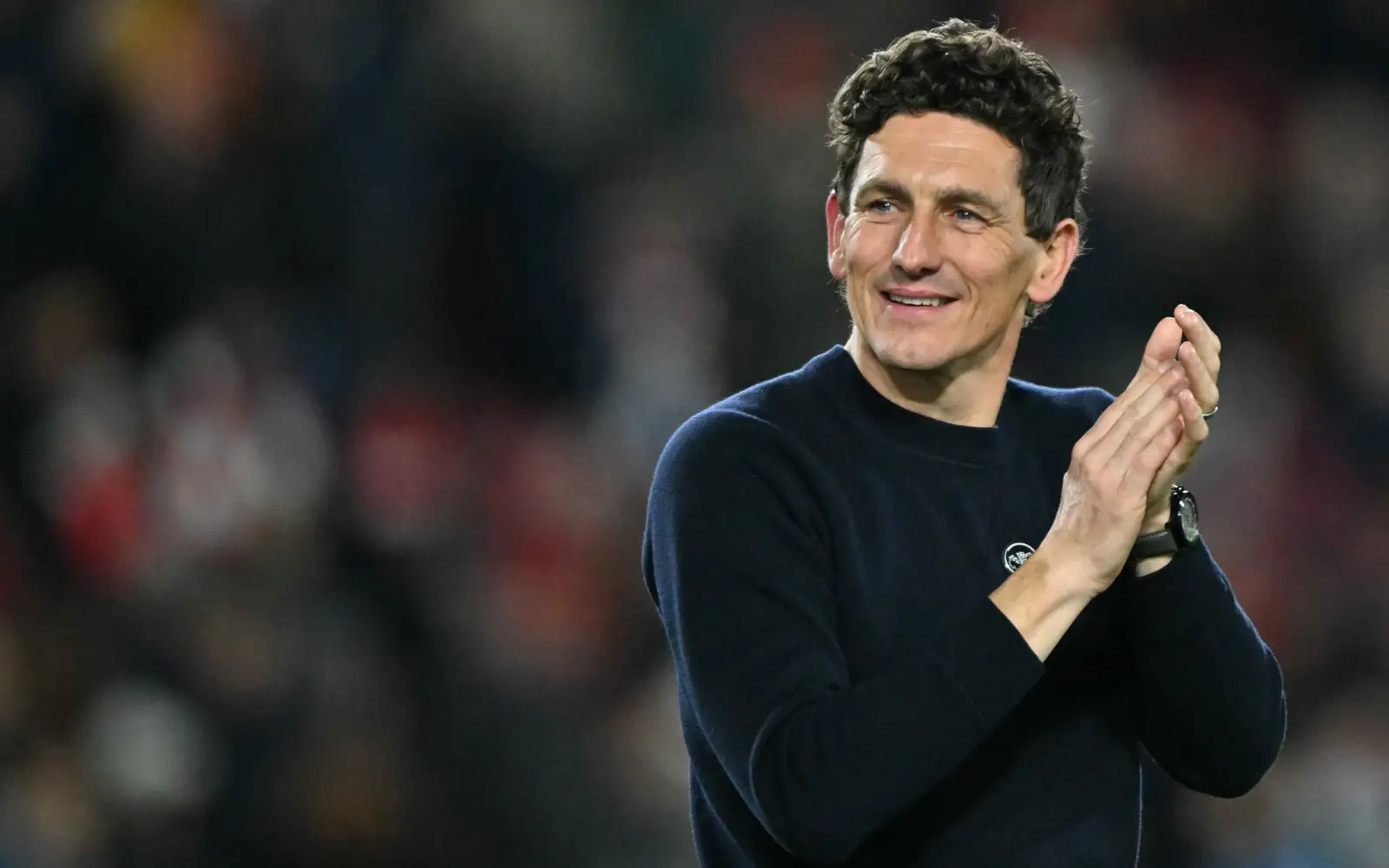 Cover Image for Brentford boss Andrews signs new long-term contract