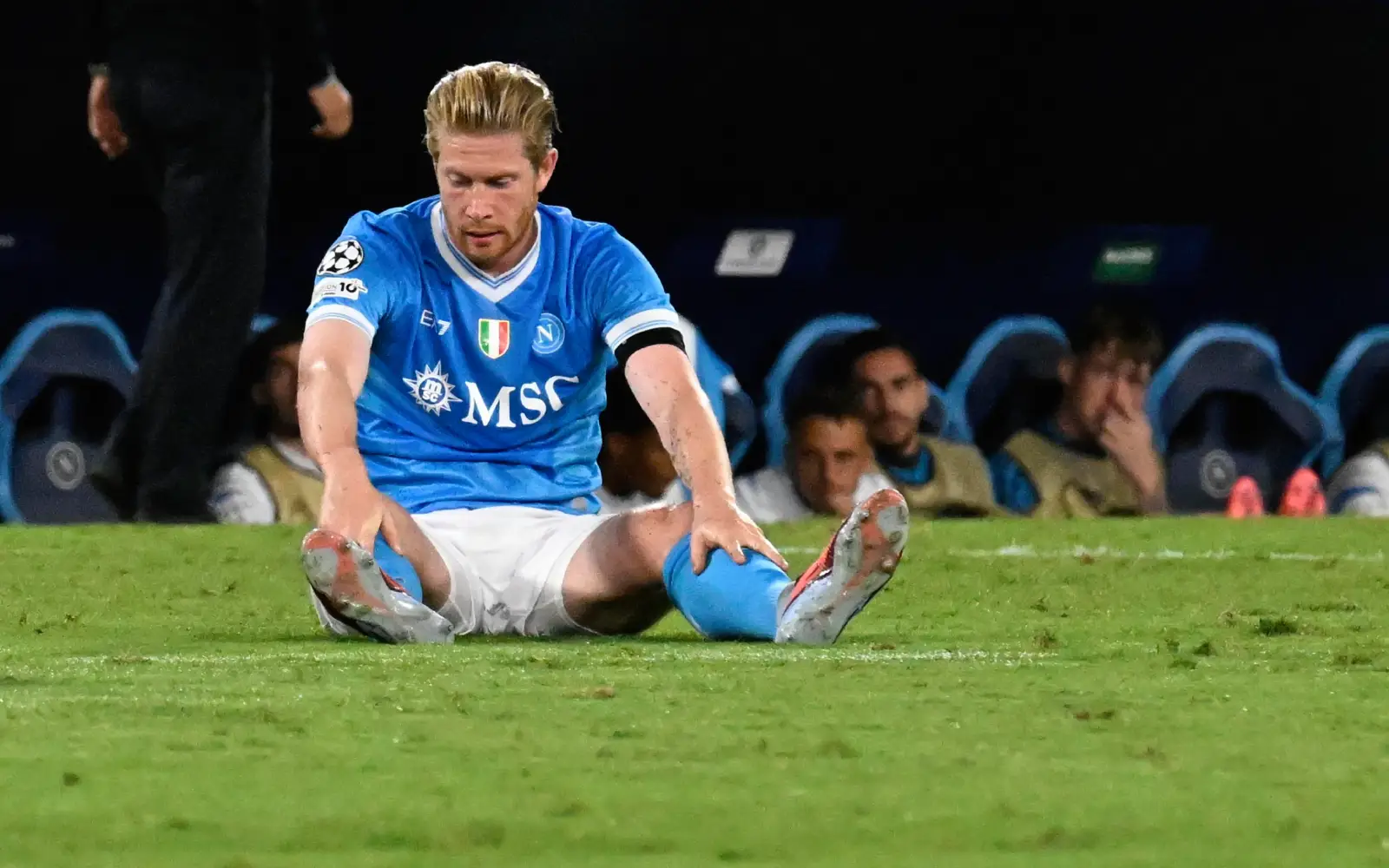 Cover Image for Napoli’s De Bruyne out for at least 3 months