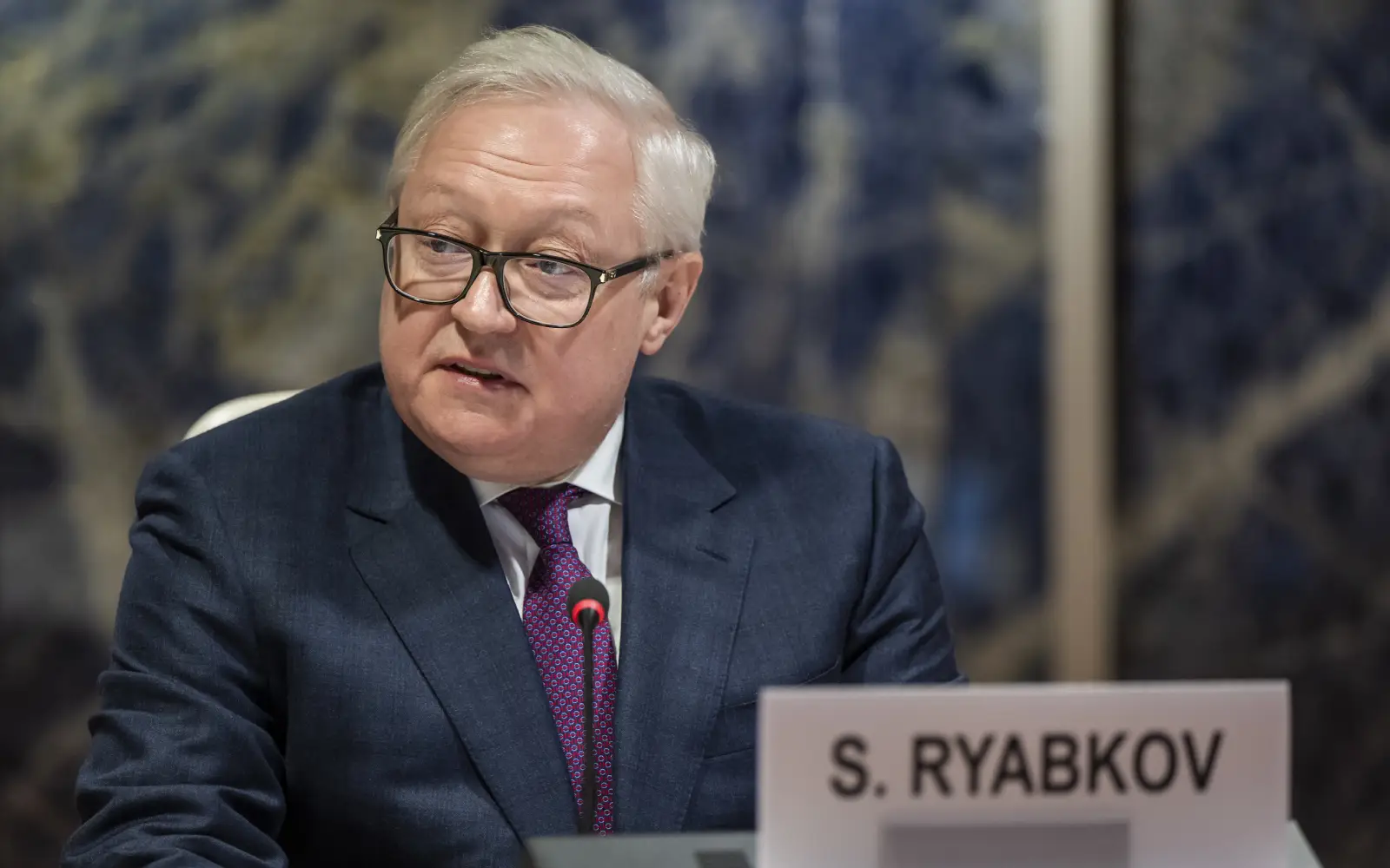 Cover Image for Russia says ‘slow progress’ in talks with US on Ukraine