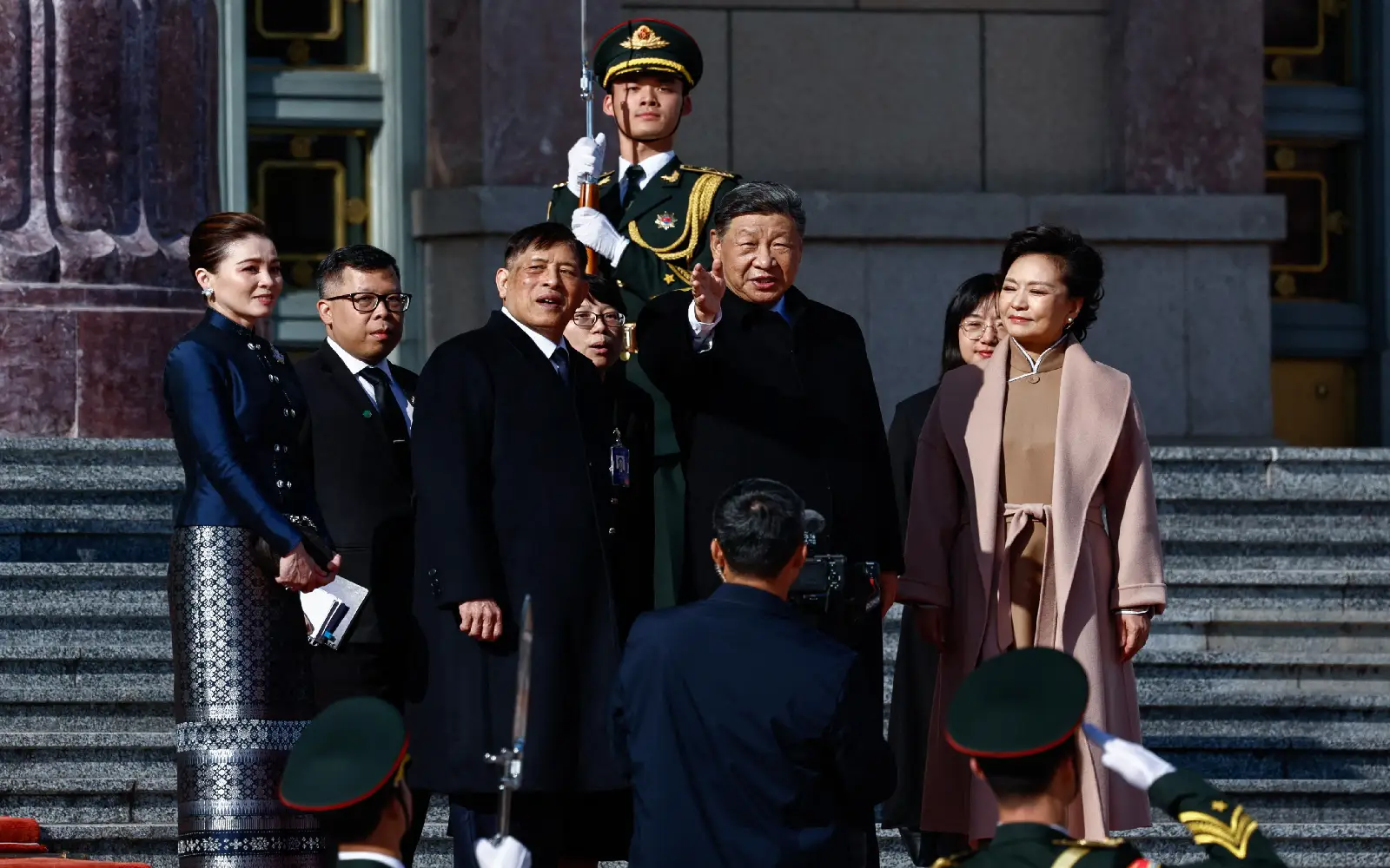 Cover Image for China’s Xi vows closer ties as Thai king makes first official visit