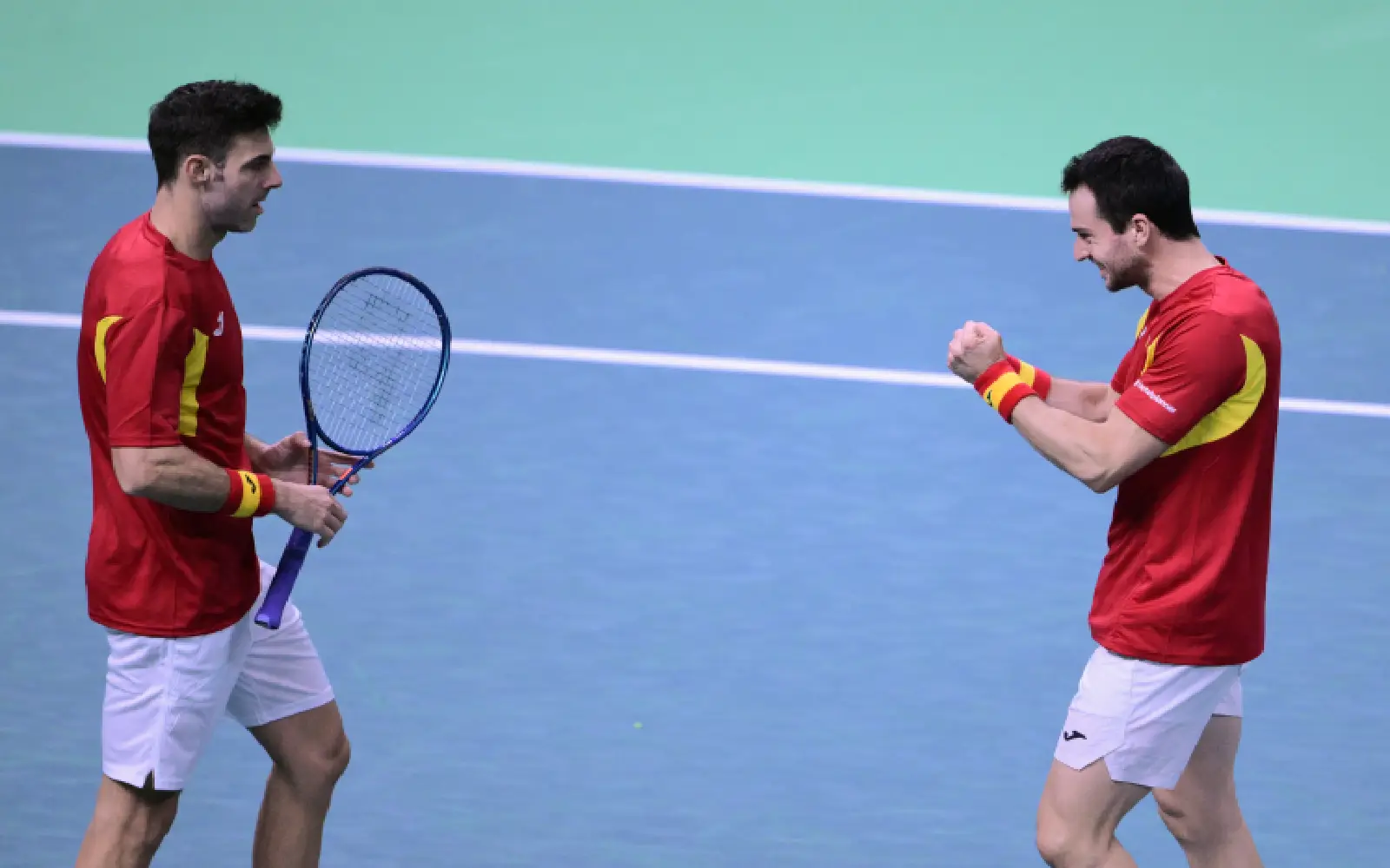 Cover Image for Spain and Germany reach Davis Cup semi-finals
