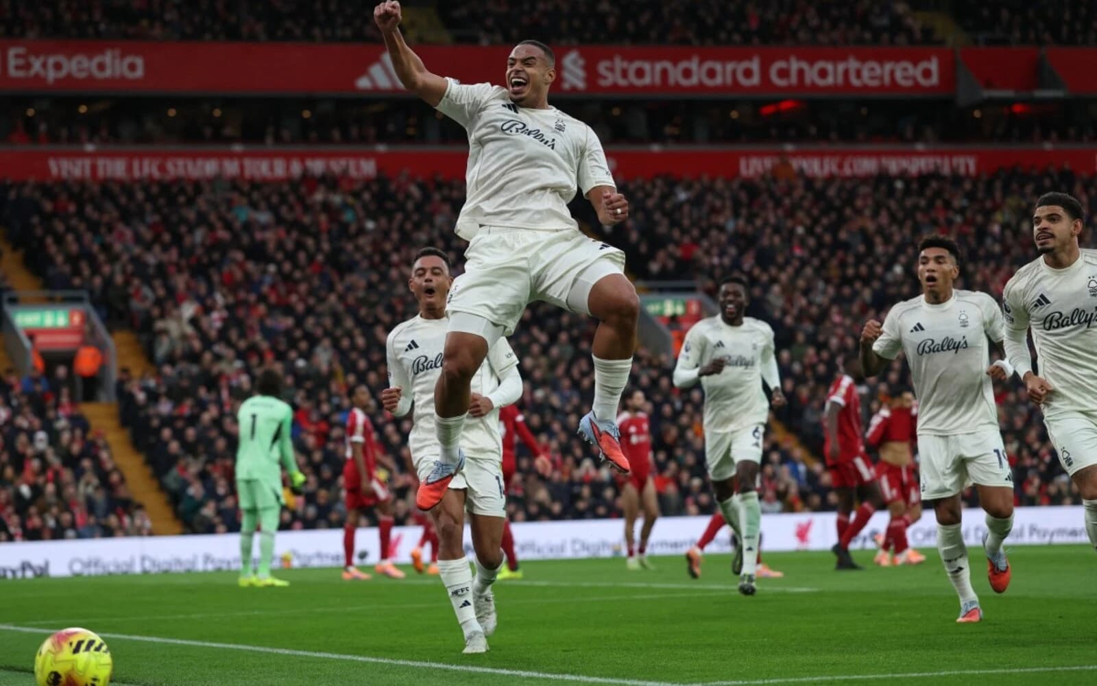 Cover Image for Liverpool stunned by Forest, Newcastle damages Man City’s title push