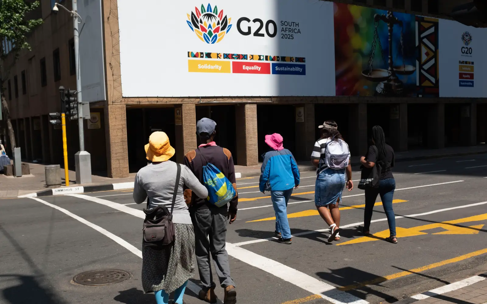 Cover Image for G20 billionaires could end world poverty in 1 year’s earnings