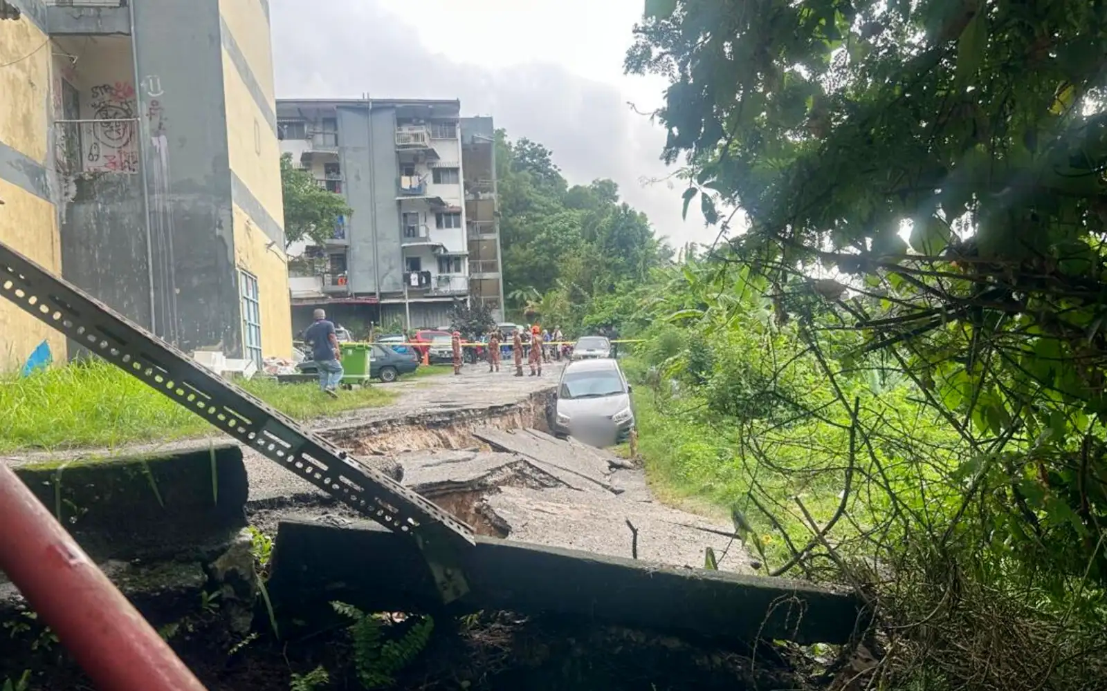 Cover Image for Cerun 10m runtuh di Jalan Klang Lama