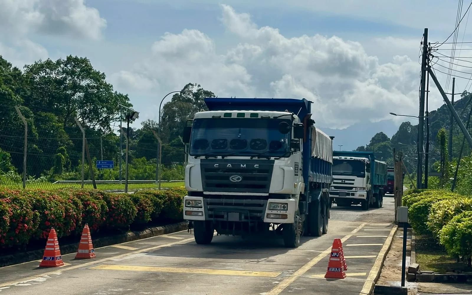 Cover Image for Pan Borneo Highway in S’wak set to be fully gazetted as Grade 1 road