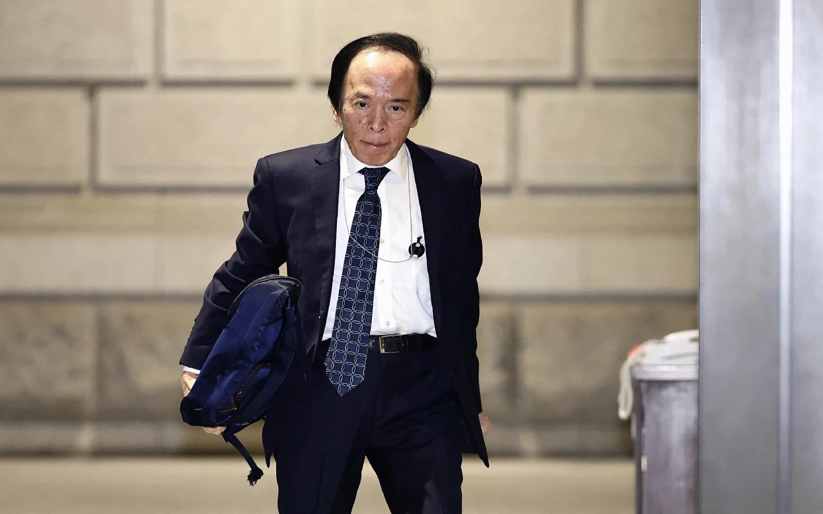 Cover Image for Japan hikes interest rates to 30-year-high