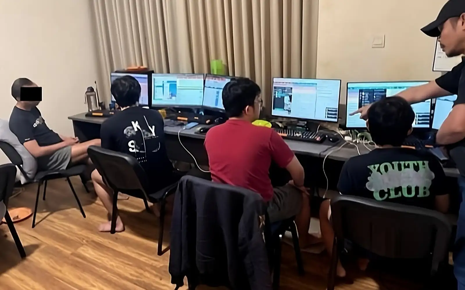 Cover Image for Gempur pusat panggilan judi, 85 ditahan dalam Op Dadu Mega