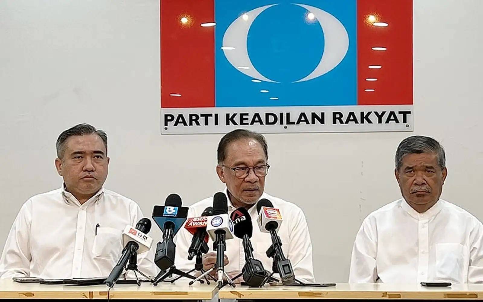 Cover Image for PH to be ‘firmer’ on reforms after Sabah polls outcome