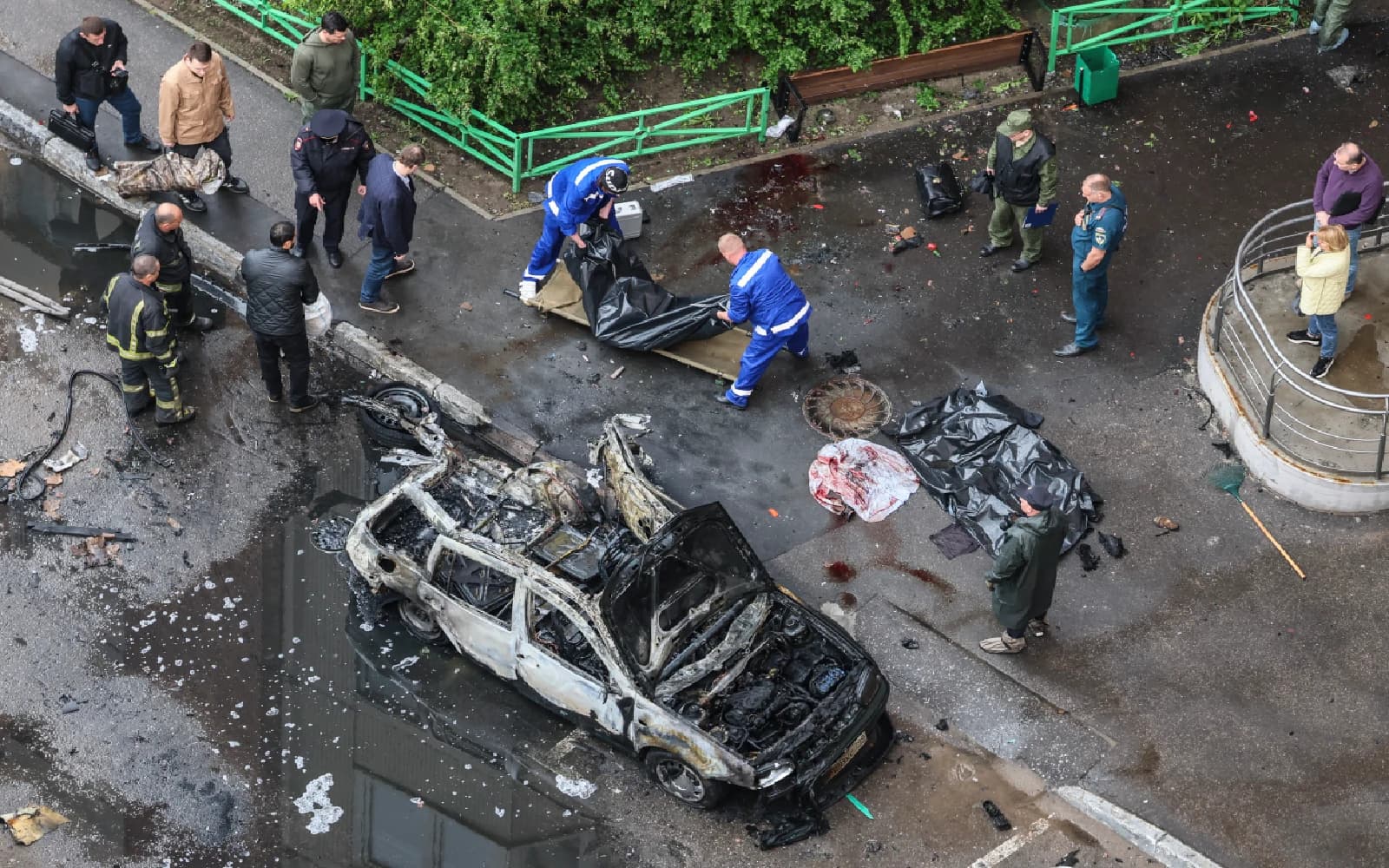 Cover Image for Moscow car blast kills Russian general