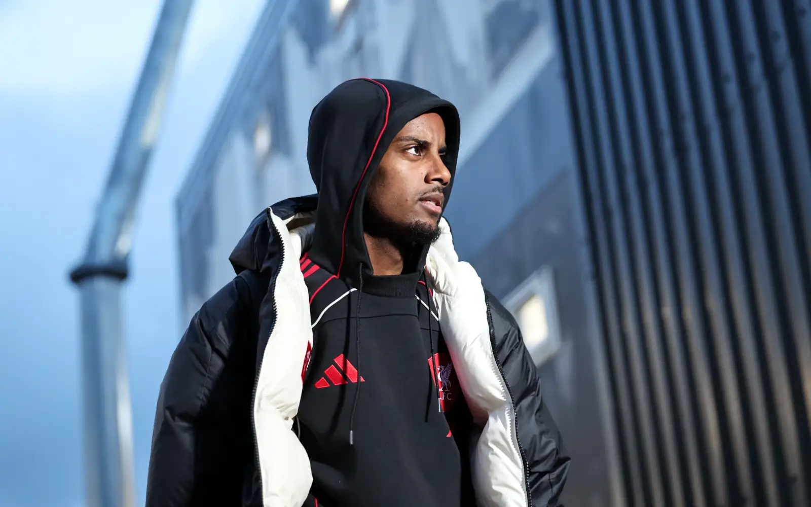 Cover Image for Liverpool rocked by Isak blow after surgery on ankle injury