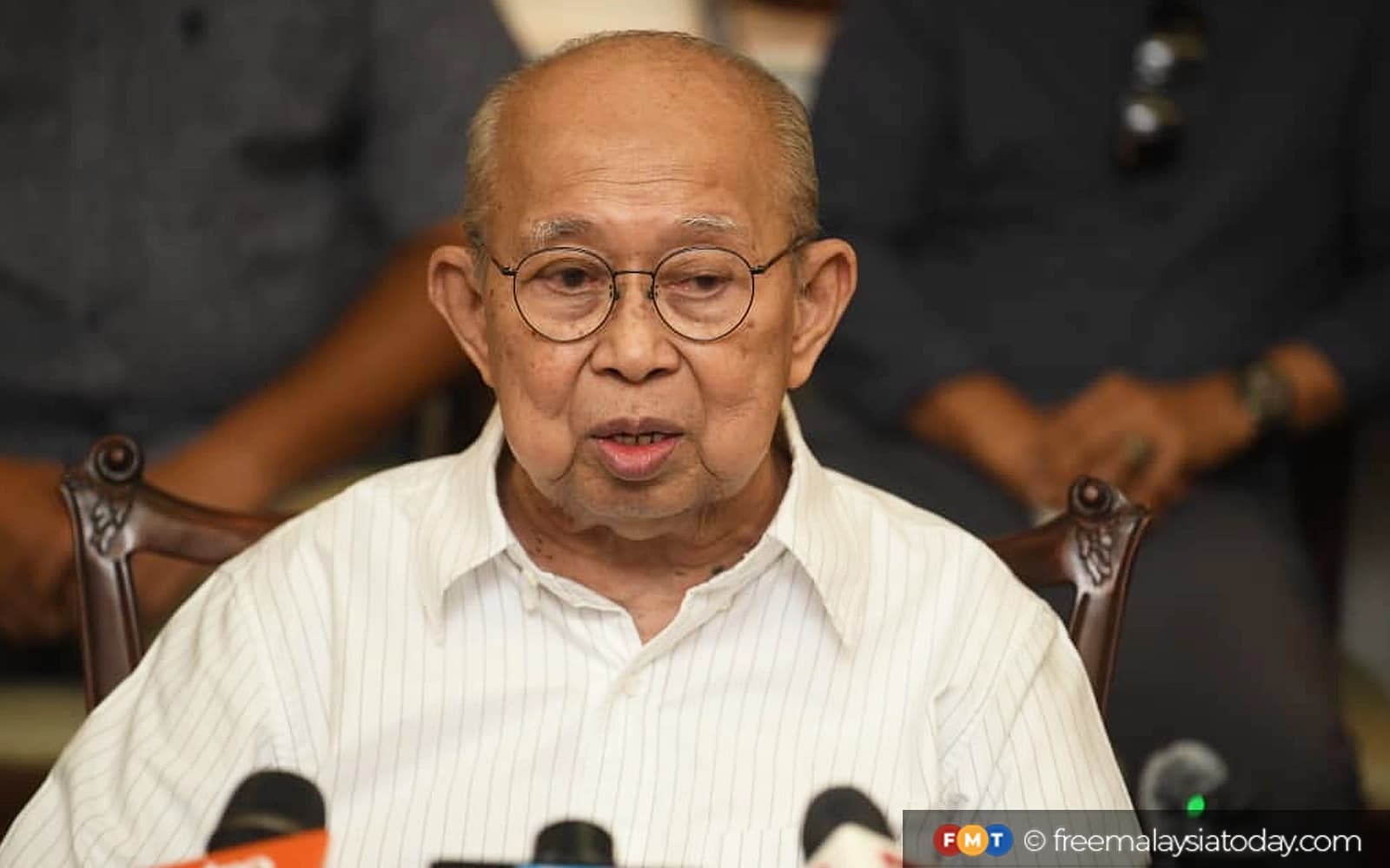 Cover Image for Umno perlu nilai semula kedudukan dalam kerajaan, kata Ku Li