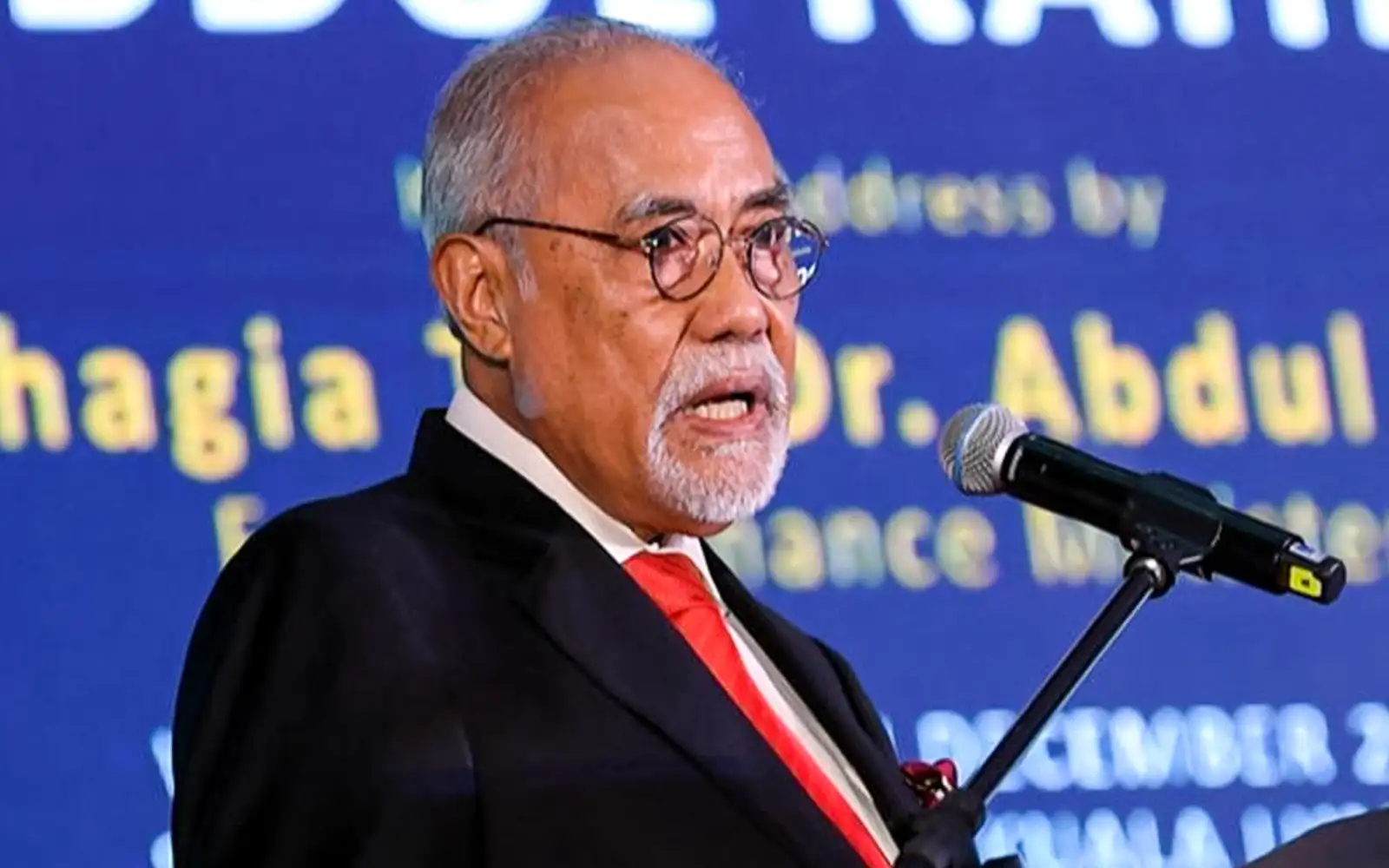 Cover Image for Tokoh korporat, veteran politik Megat Najmuddin meninggal dunia