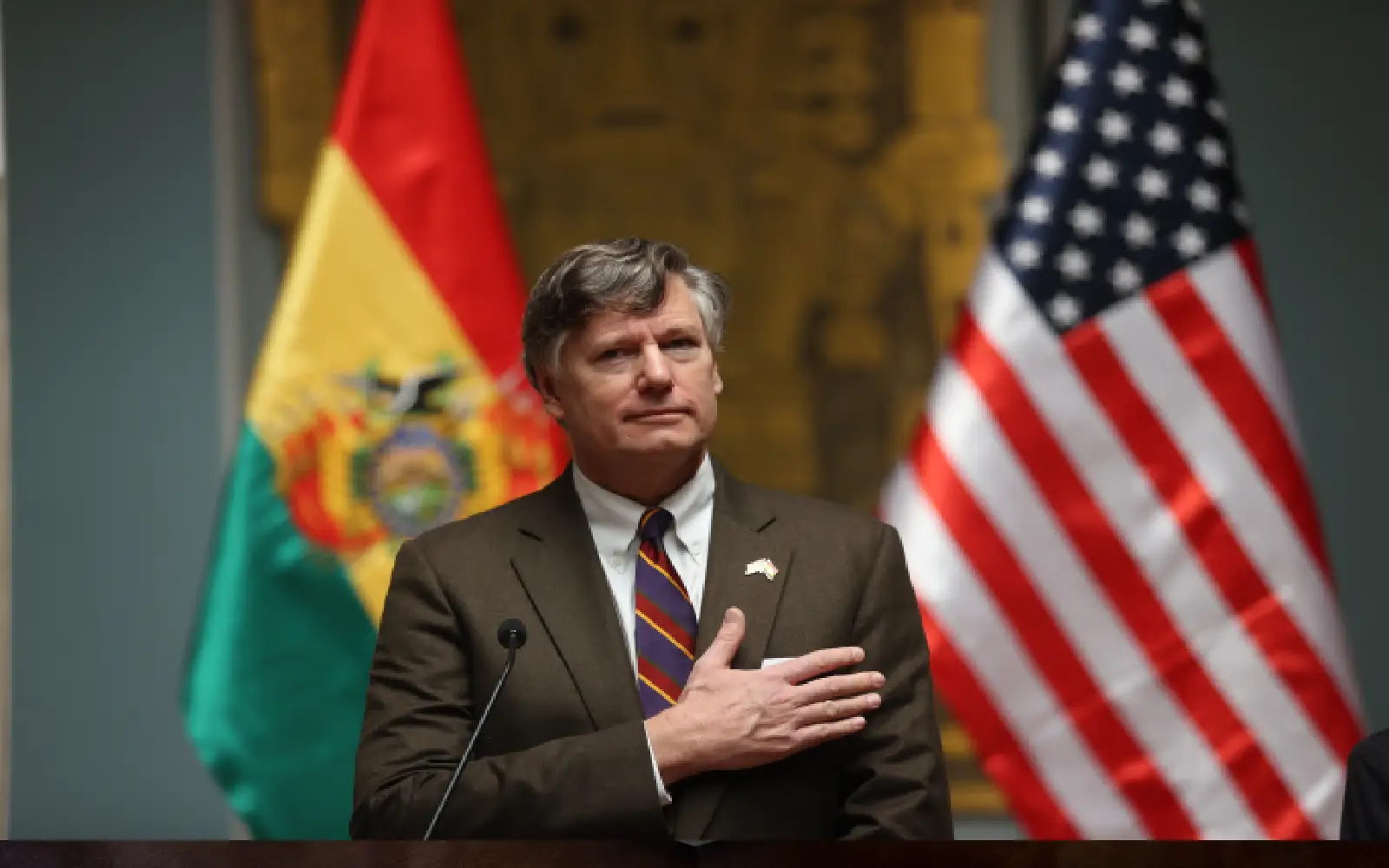 Cover Image for US holds call with Palau on transfer of third-country nationals