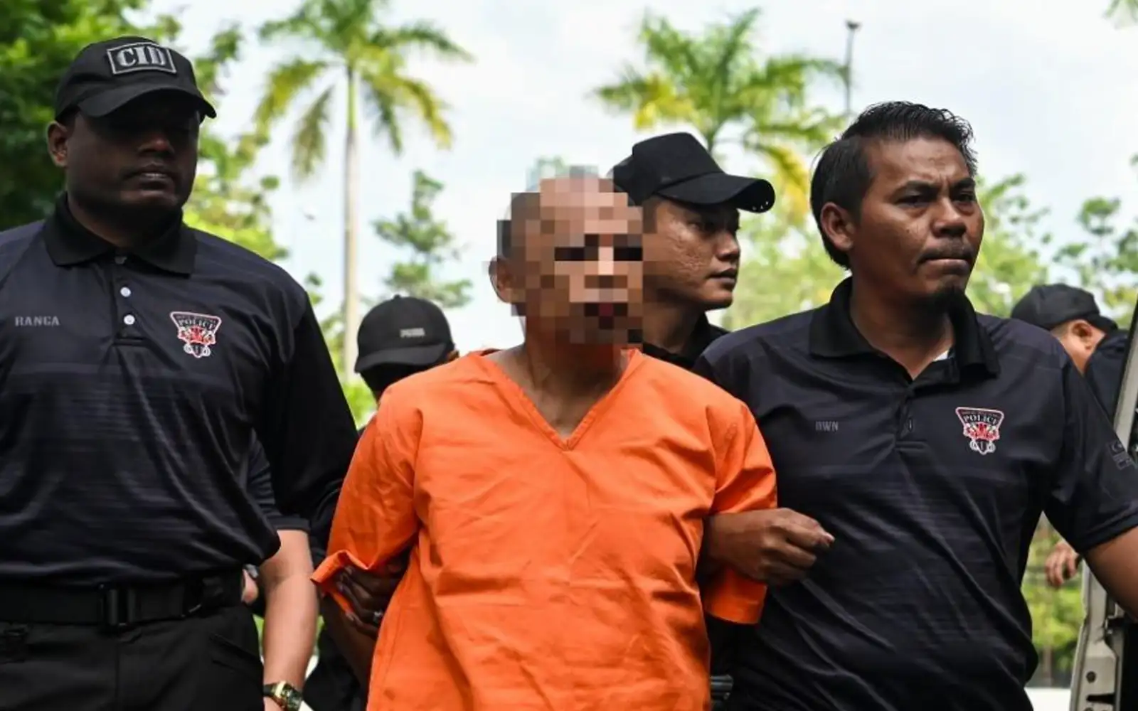 Cover Image for Cops confirm body found in bag is Suri Narudin