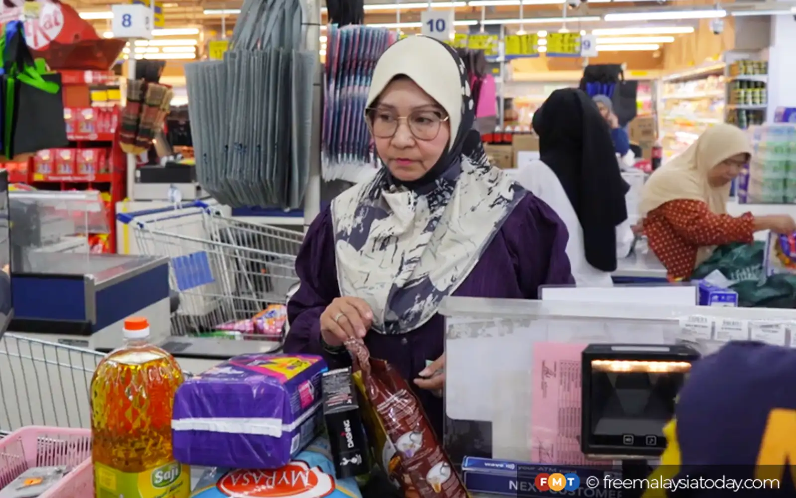 Cover Image for STR bantu peniaga kecil hadapi tempoh sukar, legakan beban