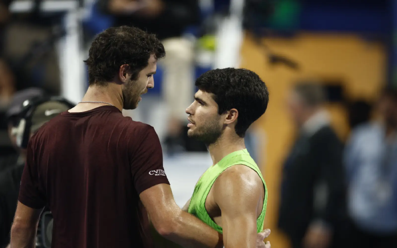 Cover Image for Alcaraz fights back to book last four berth in Qatar, Sinner stunned