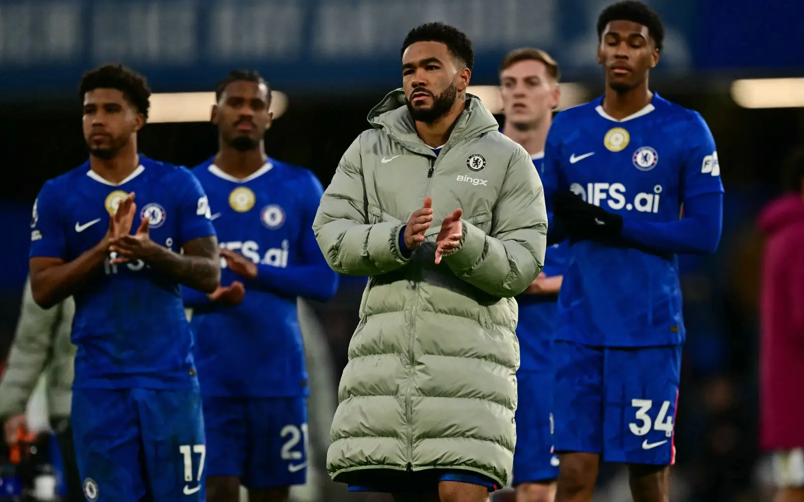 Cover Image for Chelsea, Aston Villa held in blow to Champions League hopes