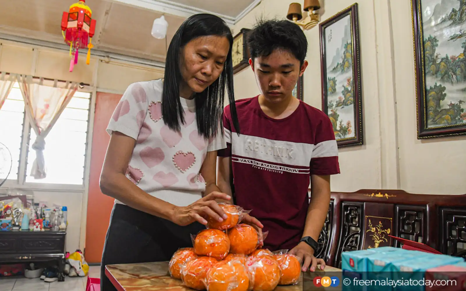 Cover Image for Alunan piano sumber rezeki ibu tunggal pasca tragedi Covid-19