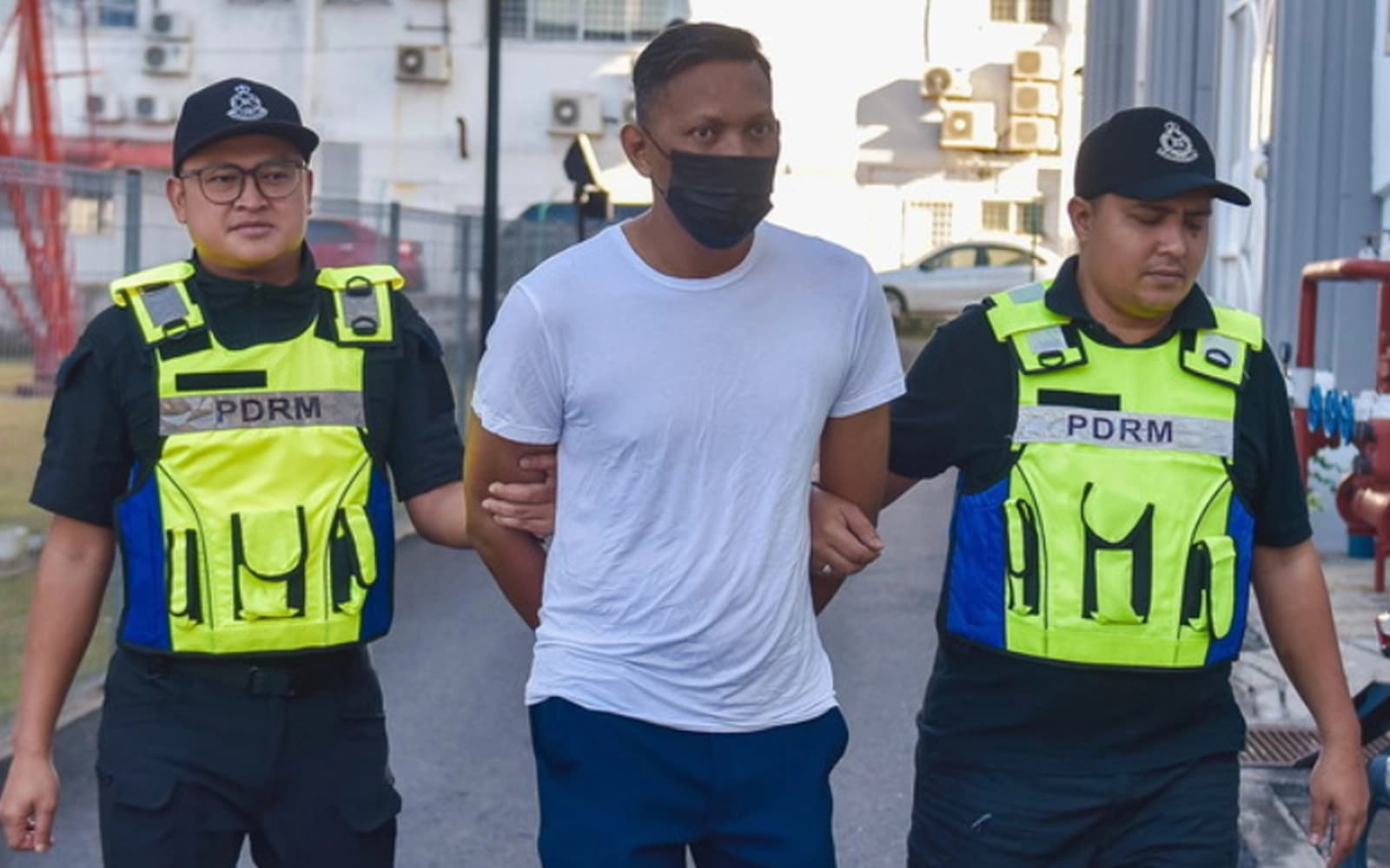 Cover Image for Lelaki serang warga emas selepas kemalangan kecil dihukum penjara 4 bulan