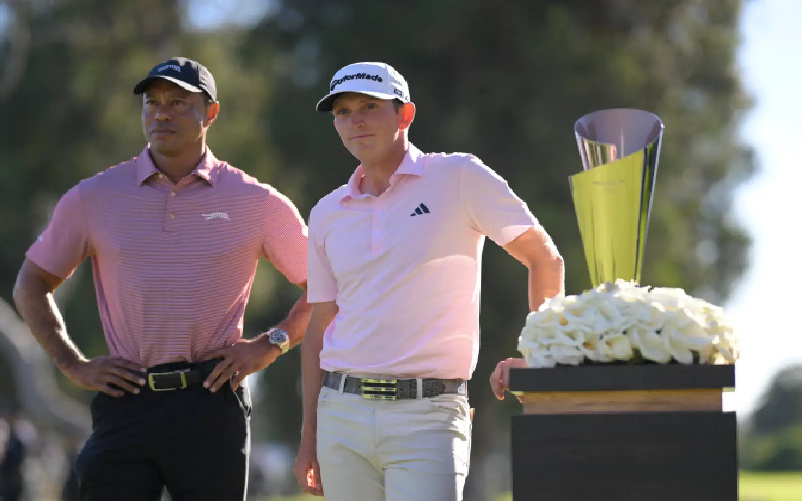 Cover Image for Bridgeman hangs on to claim first PGA Tour title at Riviera