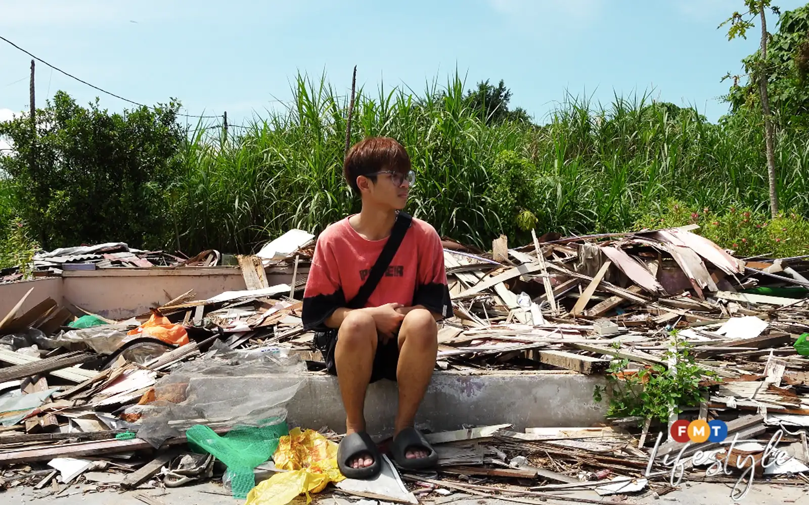 Cover Image for Demolitions leave Kampung Jalan Papan folk without a Chinese New Year