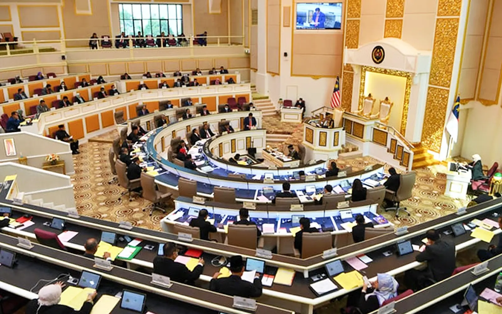 Cover Image for Krisis Bersatu tak cukup bagi BN bubar DUN Melaka, kata penganalisis