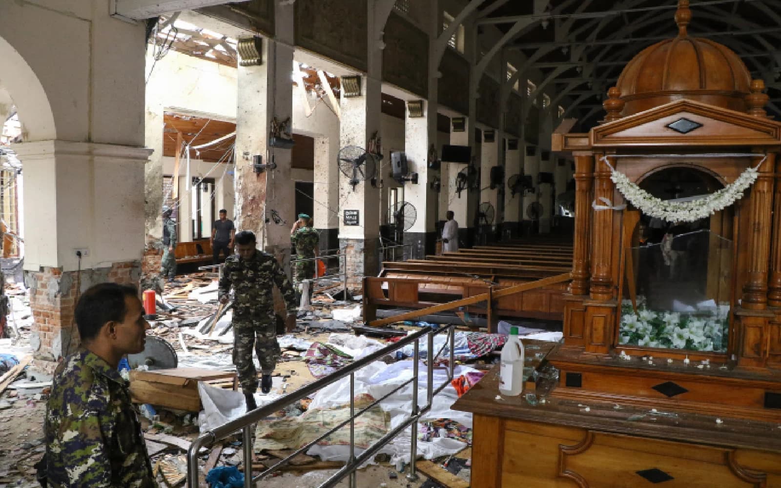 Cover Image for Sri Lanka arrests ex-spy chief over 2019 Easter bombings