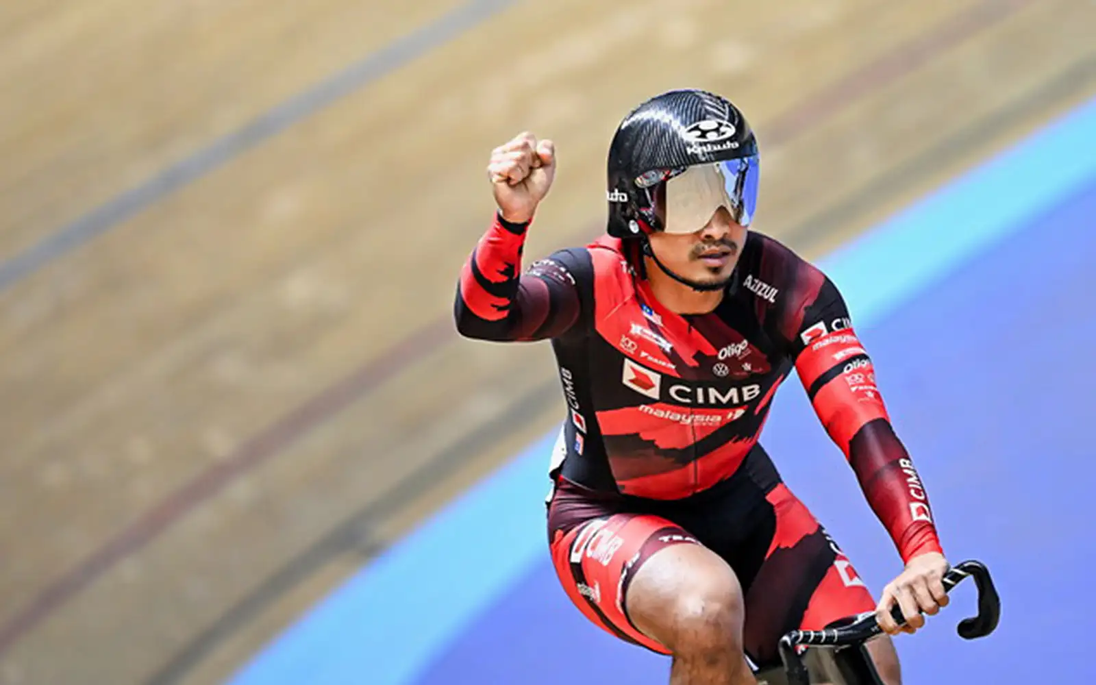 Cover Image for Azizulhasni snatches keirin gold from world No 1 at World Cup